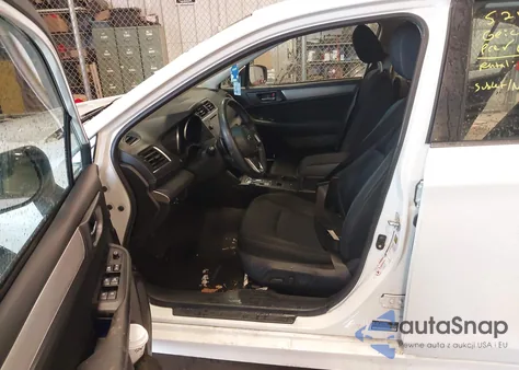 2018 Subaru Legacy 2.5I Premium из США, поврежденный, VIN 4S3BNAD63J3008950